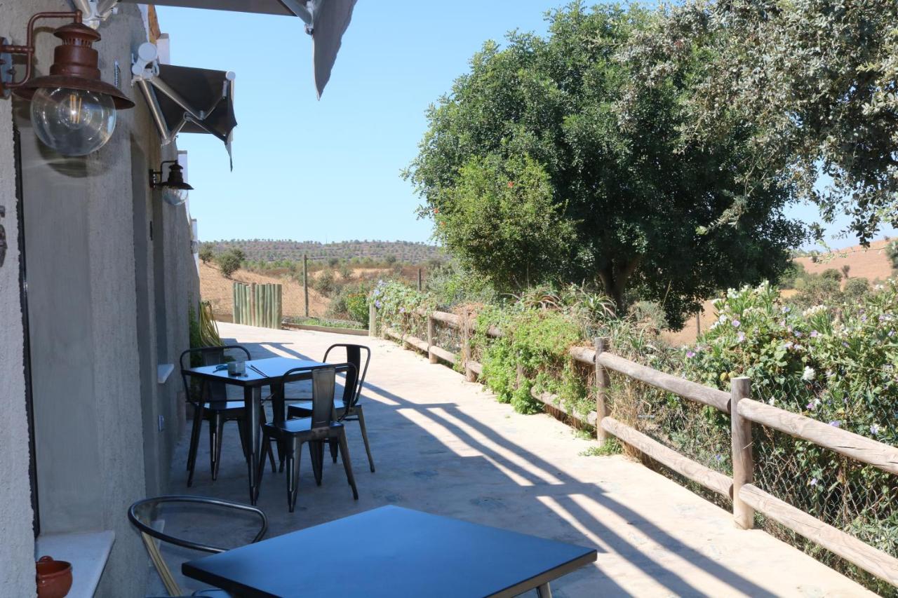 Horta Da Quinta Guest House แมร์โตลา ภายนอก รูปภาพ