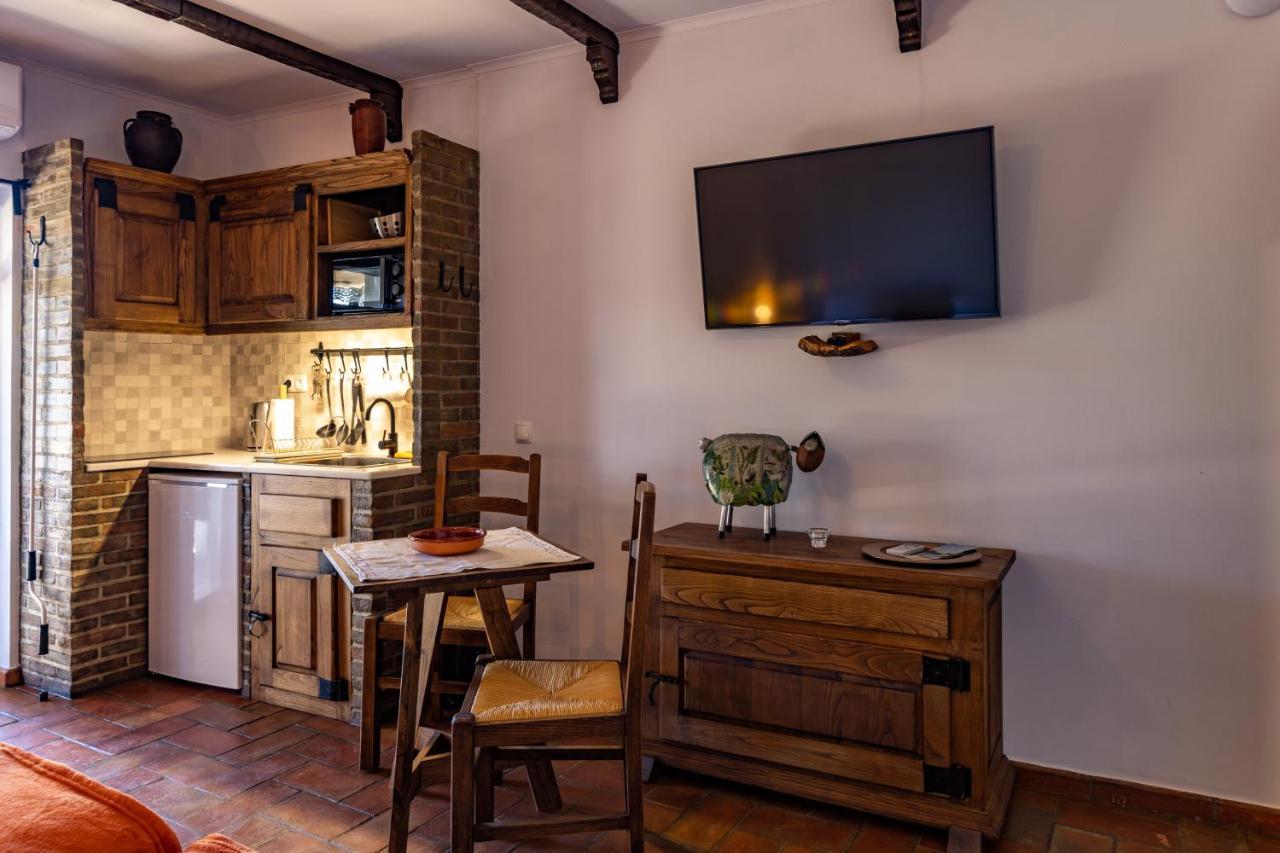 Horta Da Quinta Guest House แมร์โตลา ภายนอก รูปภาพ